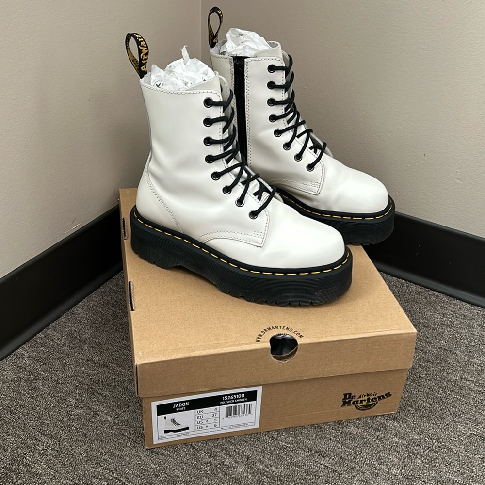 Dr. Martins Jadon White Platforms 15265100